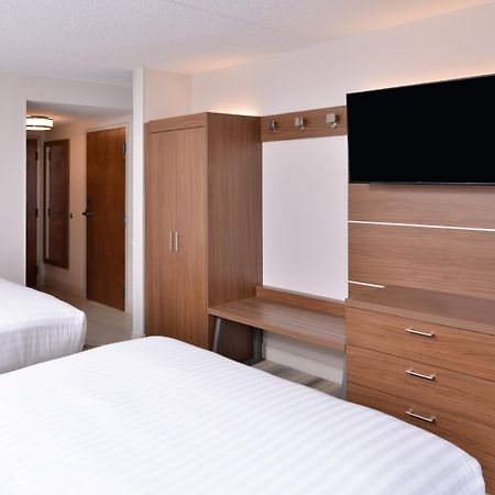 Holiday Inn Express Hotel & Suites Indianapolis Dtn-Conv Ctr By Ihg Exterior foto